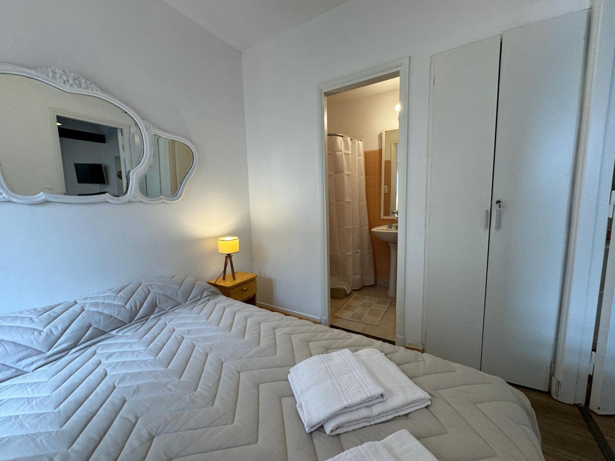 Departamento Con Patio Privado En Punta Mogotes *